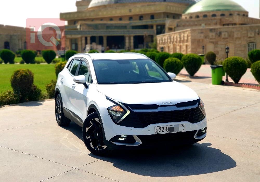 https://cdn.iqcars.io6ca247ac-ad34-4a85-819d-1a615297113a_0.jpg